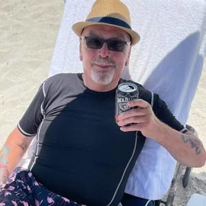 Meet your Posher, Norman